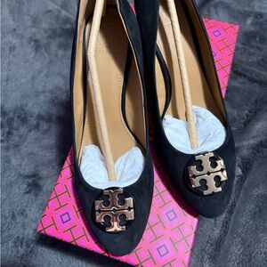Tory Burch Claire closed toe wedges